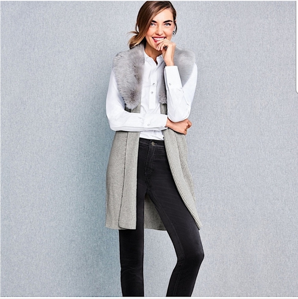 Talbots Faux Fur Collar Rib knit Vest in dove gray Small